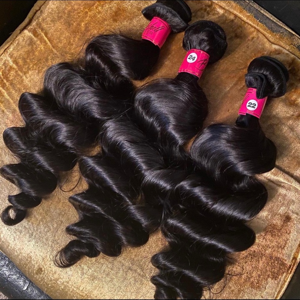 Loose wave hair